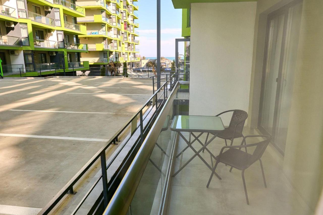 Orizont Sea View Apartment- Spa N Pools Beach Resort Mamaia Exterior photo